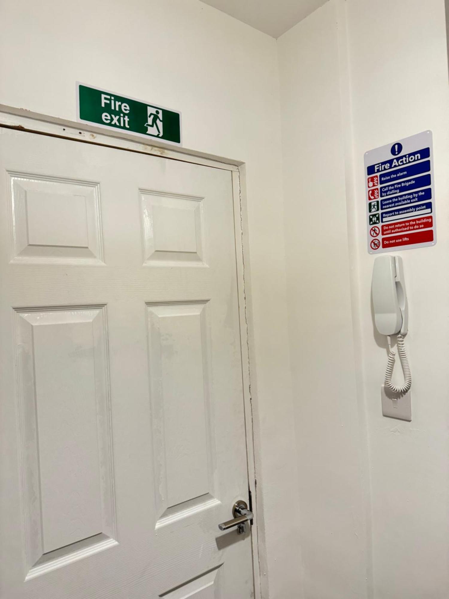 Icon Residencia Apartment マンチェスター エクステリア 写真